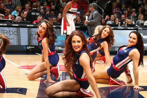 NBA最新战报：詹姆斯压哨补篮绝杀！湖人险胜，东契奇34+7+7